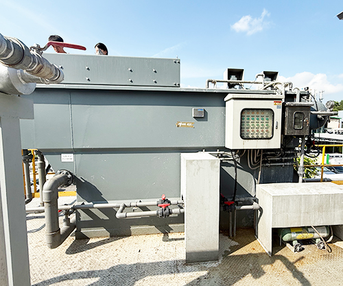 Plastic Cleaning Wastewater Recycling and Wastewater Treatment تنظيف البلاستيك وإعادة تدوير مياه الصرف الصحي ومعالجة مياه الصرف الصحي